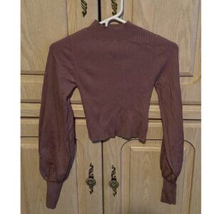 Three Paper Dolls Top
